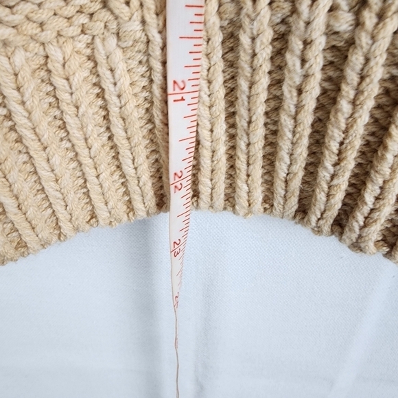 Free people Bell Song Crewneck Knit Exposed Hem Sweater Size XS Cottage Boho - Picture 7 of 7